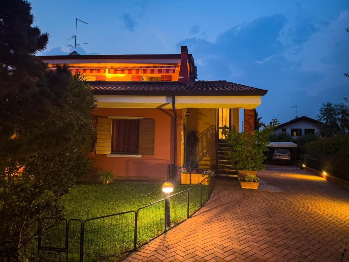 Hotel Casa Fanny Castelnuovo del Garda Zewnętrze zdjęcie